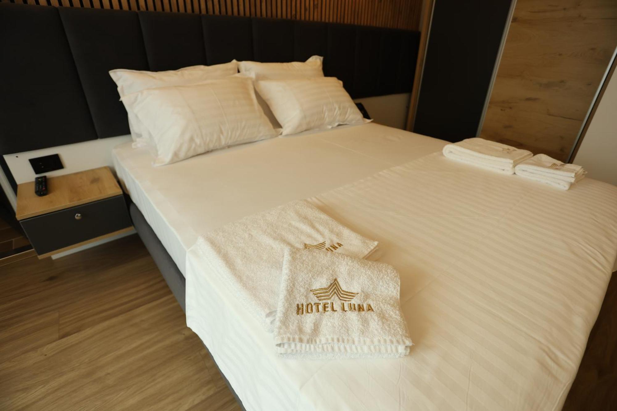 Hotel Luna 普里兹伦 外观 照片